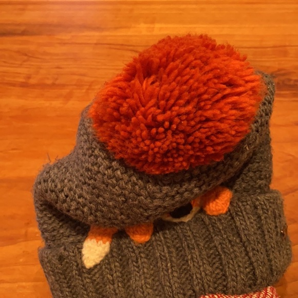 Kids “Chaos Headwear” fully fleece lined Winter Toque/Beanie - Picture 4 of 8